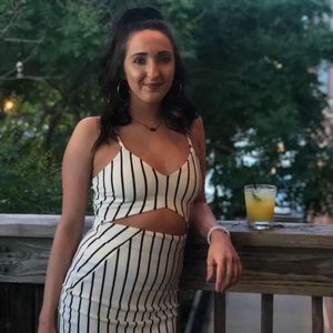 Meet your Posher, Briana